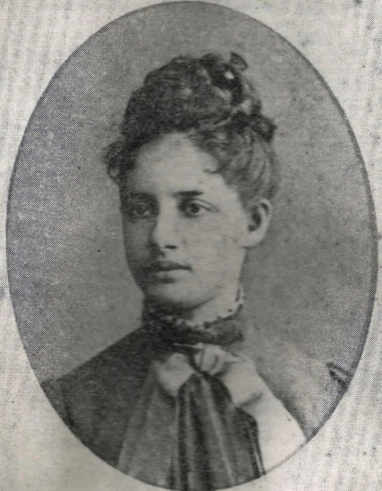 Alexina Pinto