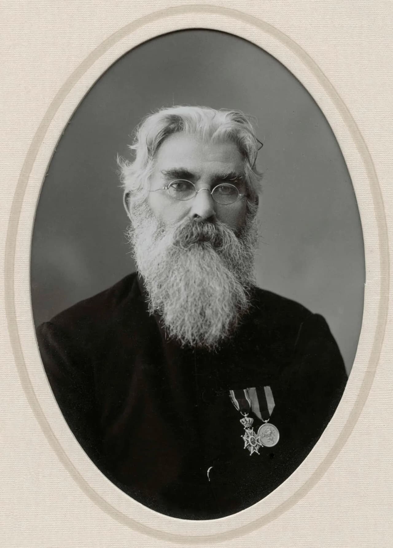 Pa van der Steur