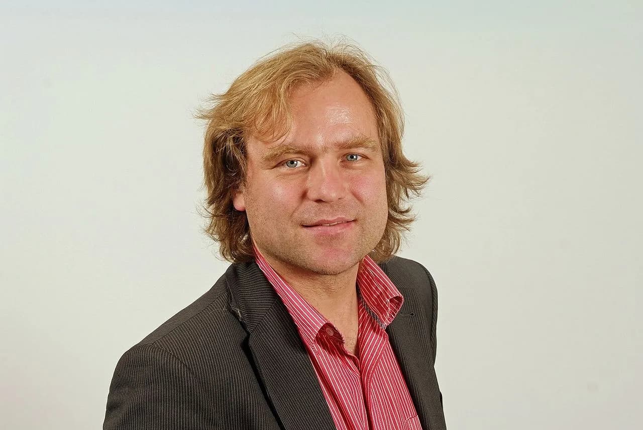 Thomas Hartung