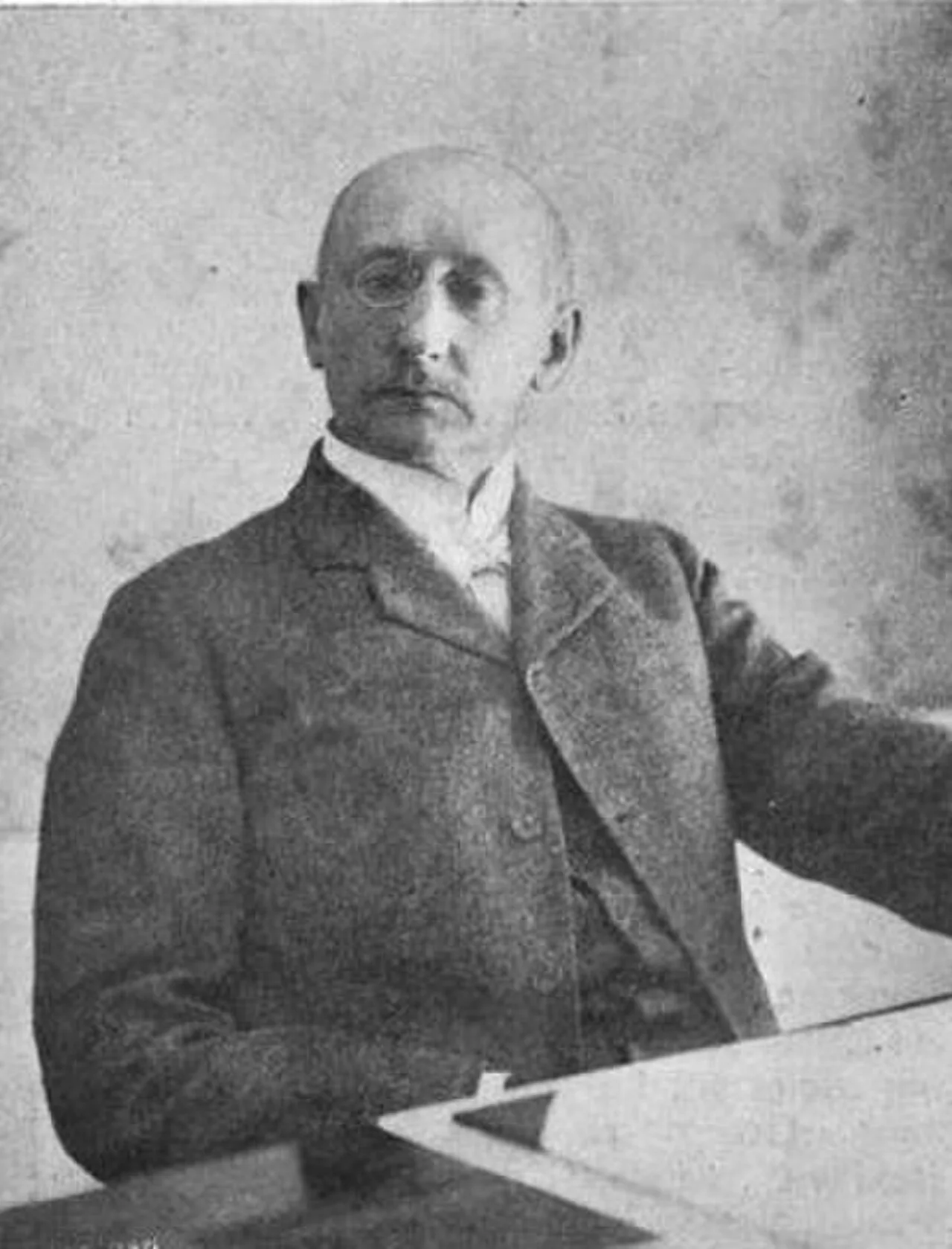Theodor Hintze