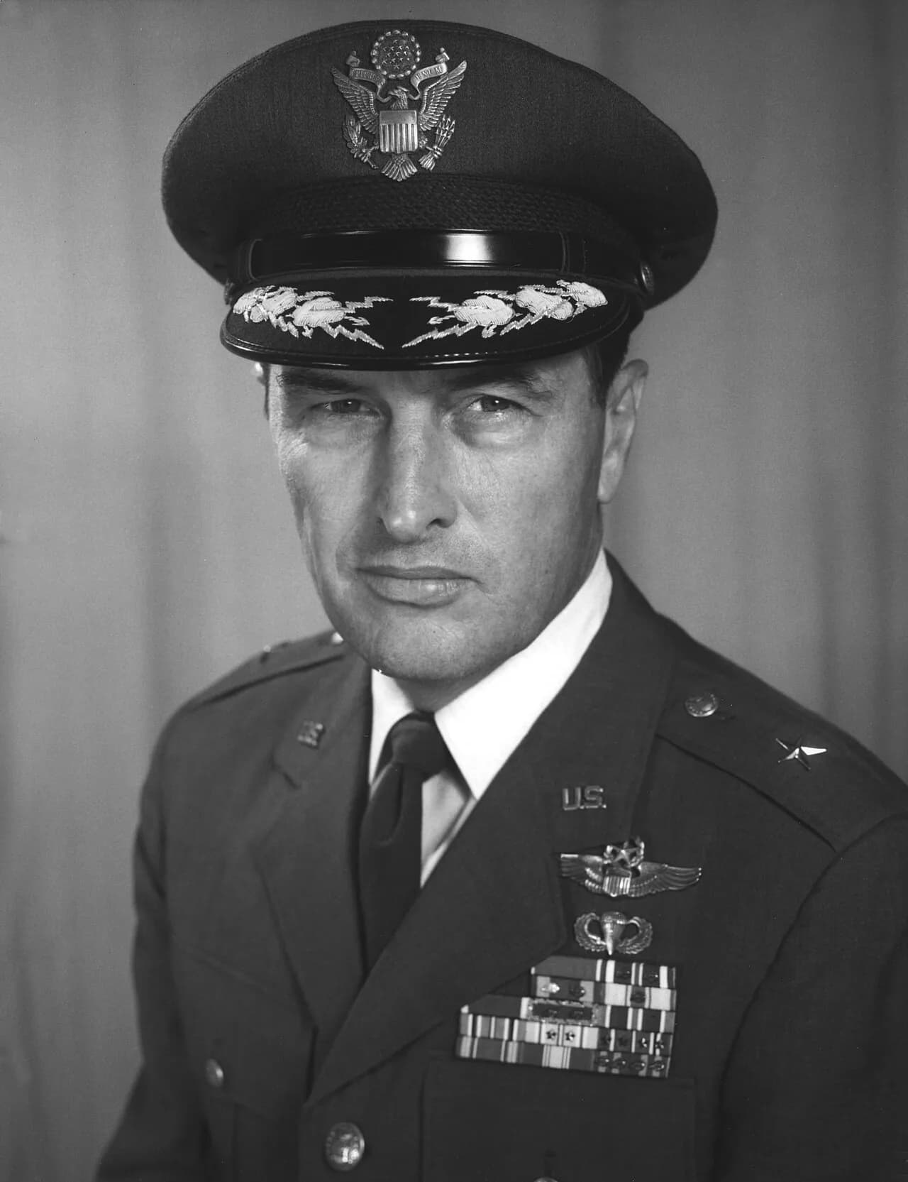 Frank Kendall Everest, Jr.