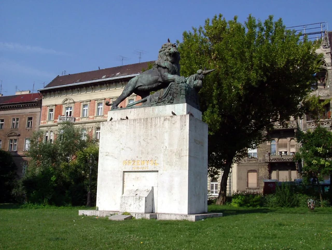Sződy Szilárd