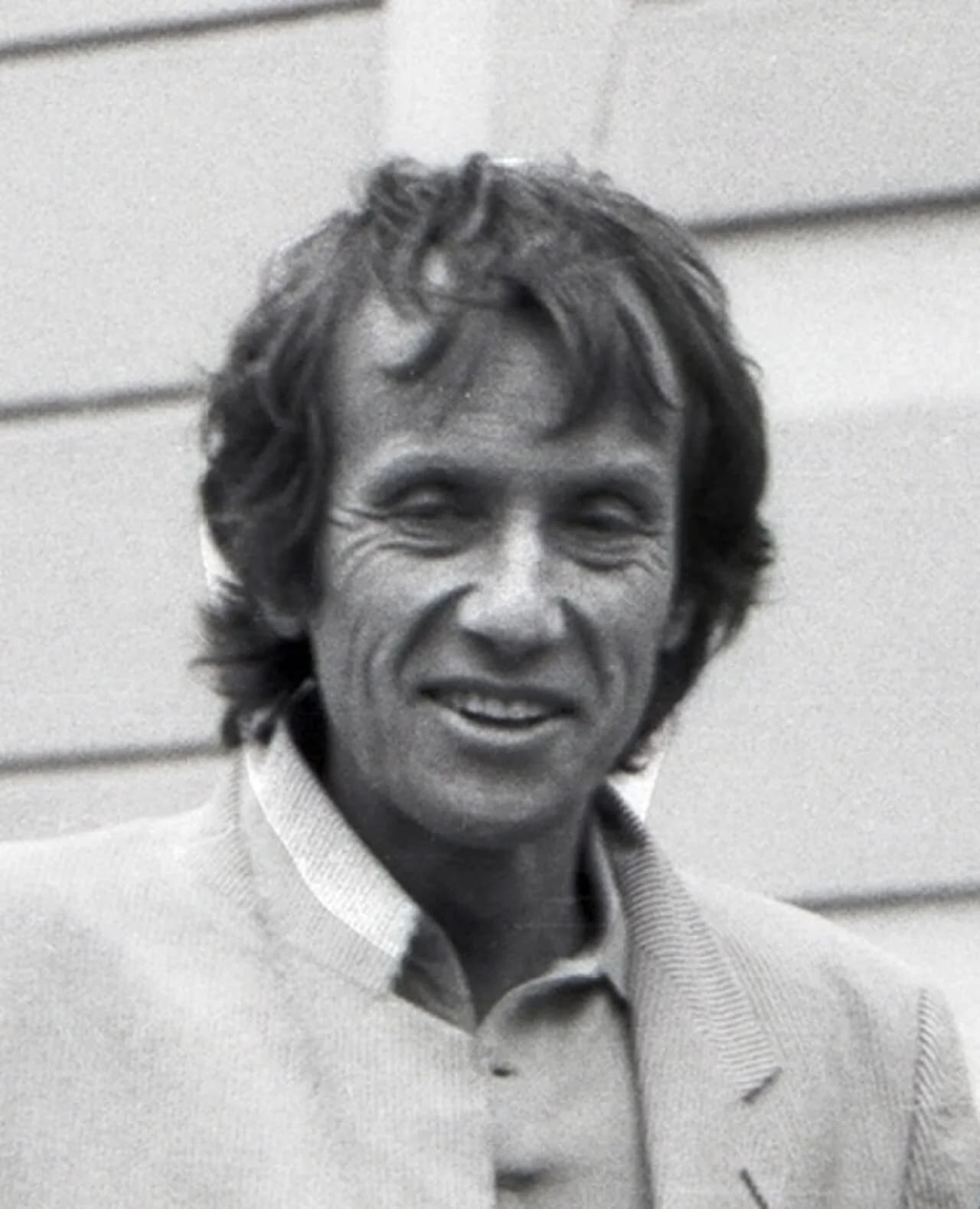 Yves Rénier