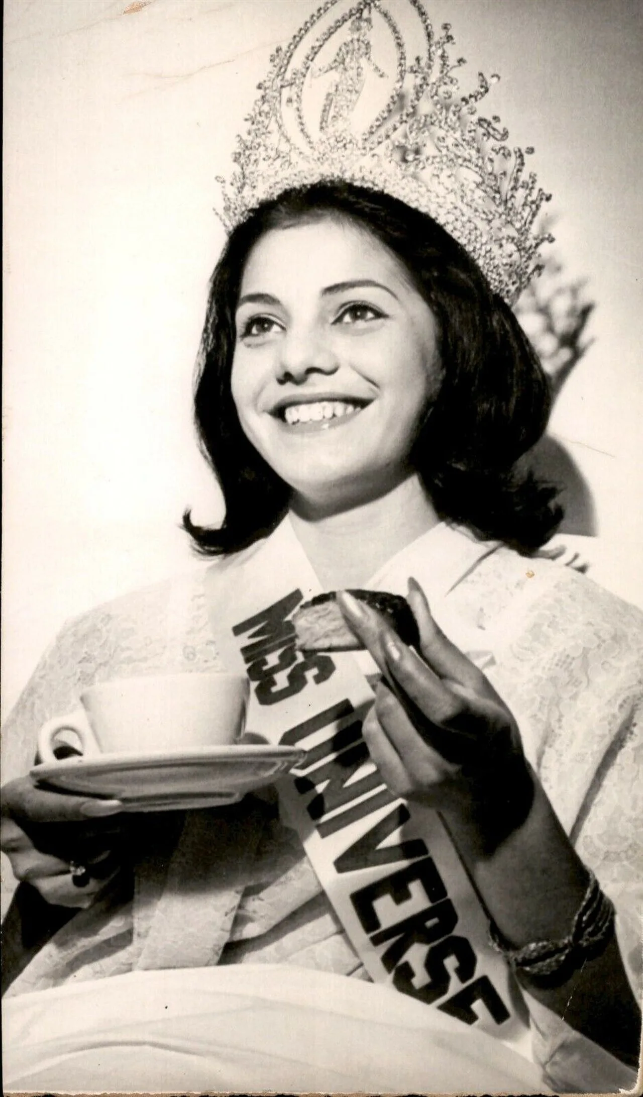 Iêda Maria Vargas