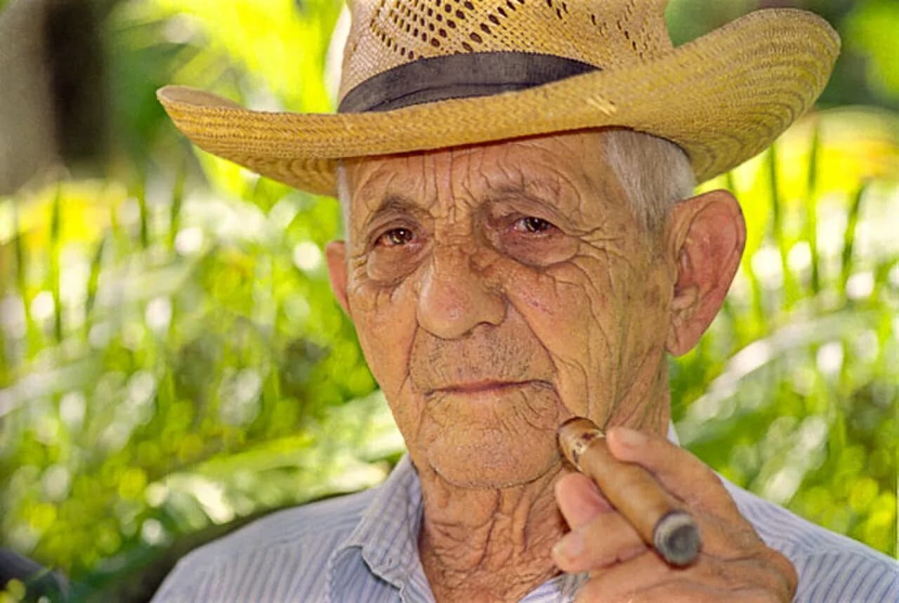 Alejandro Robaina