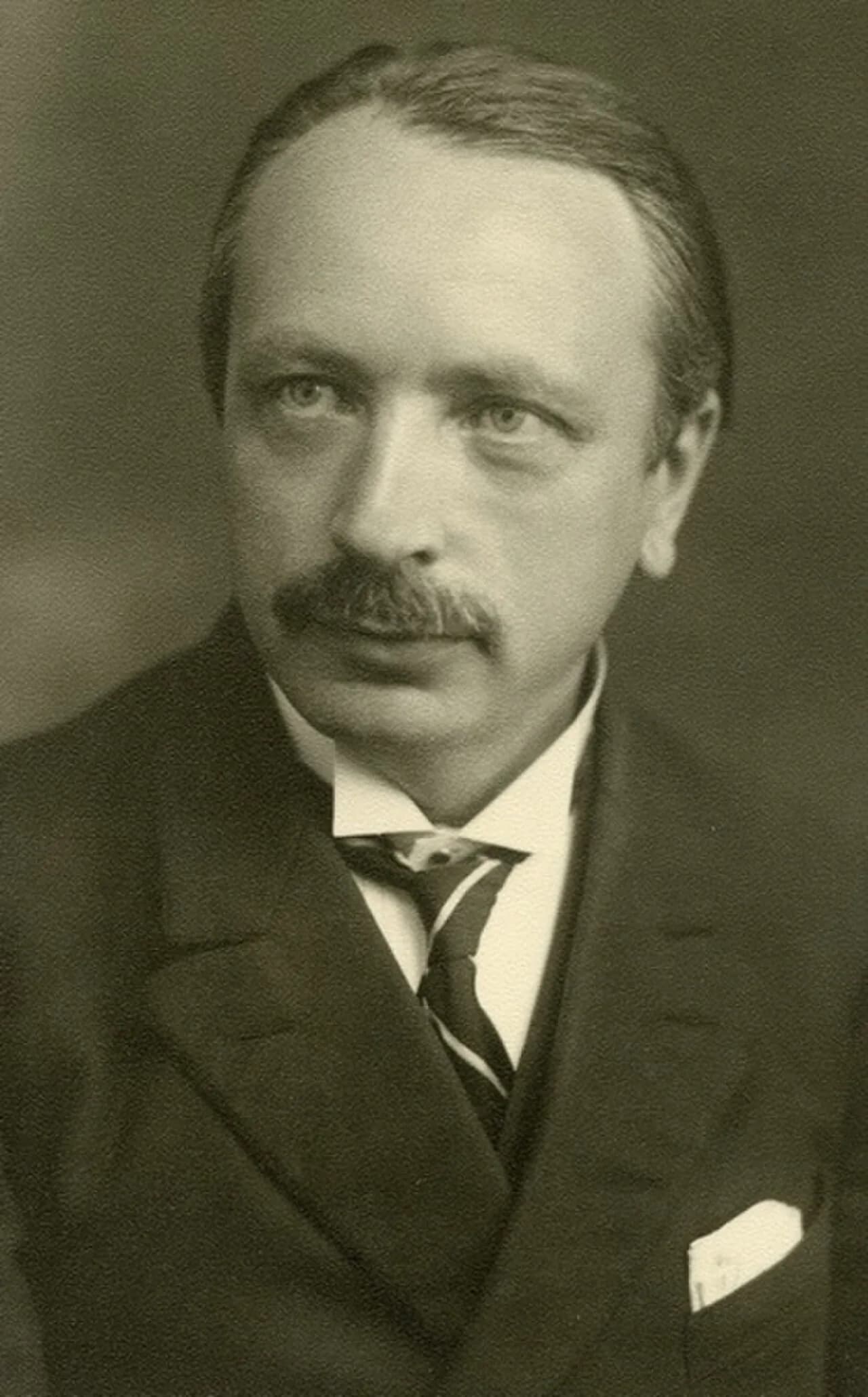 Alfred Roth
