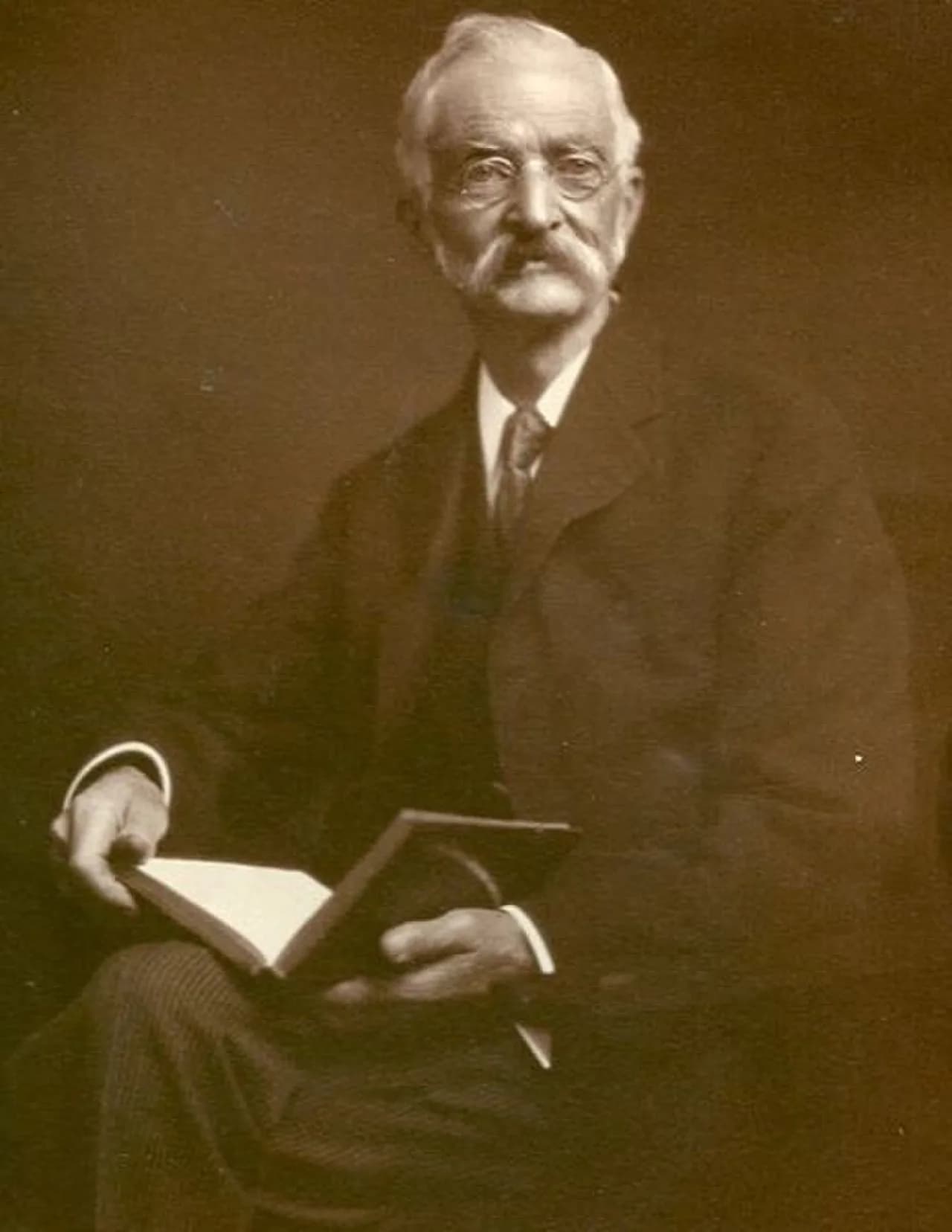 Algernon Thomas