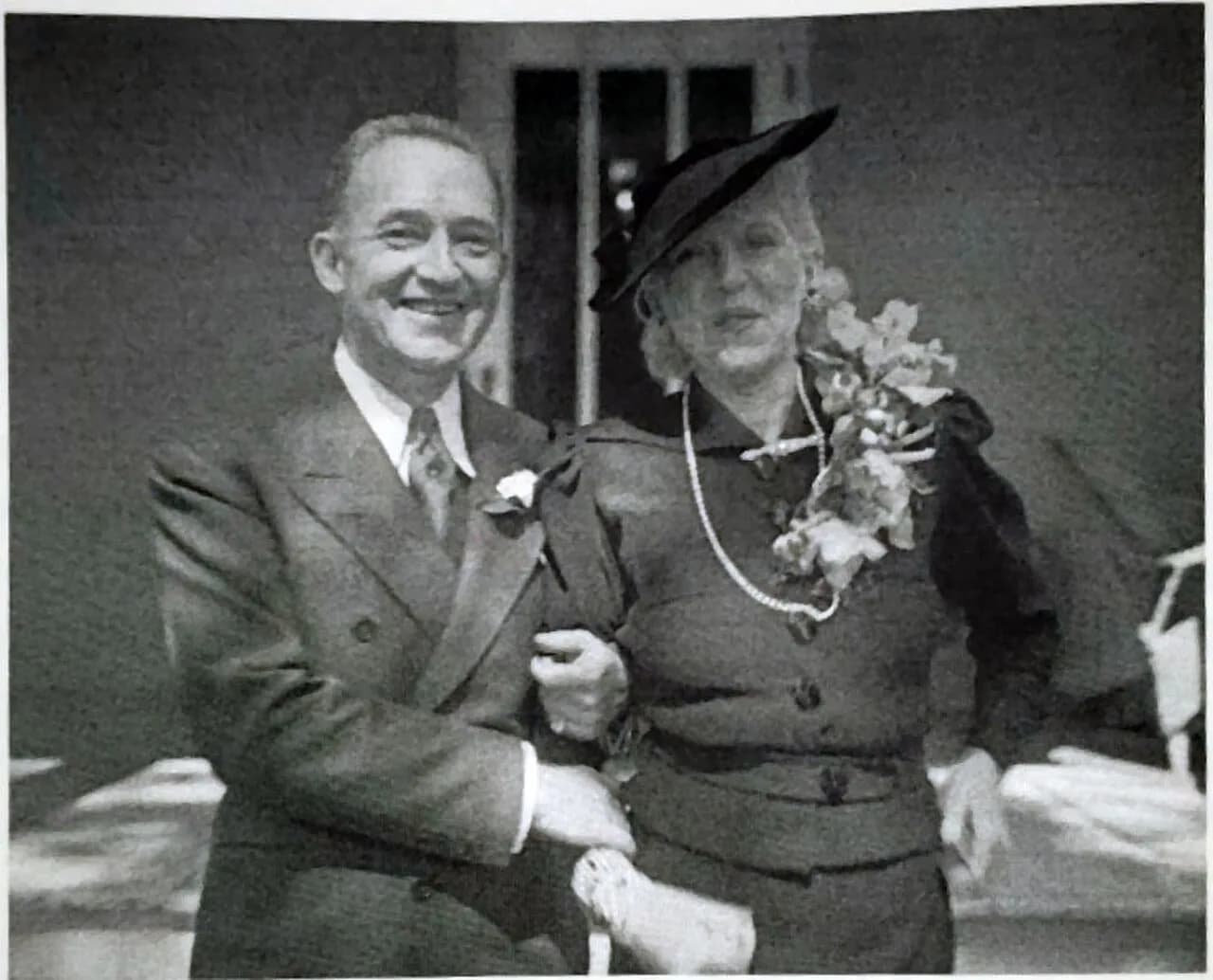 Helen Bonfils