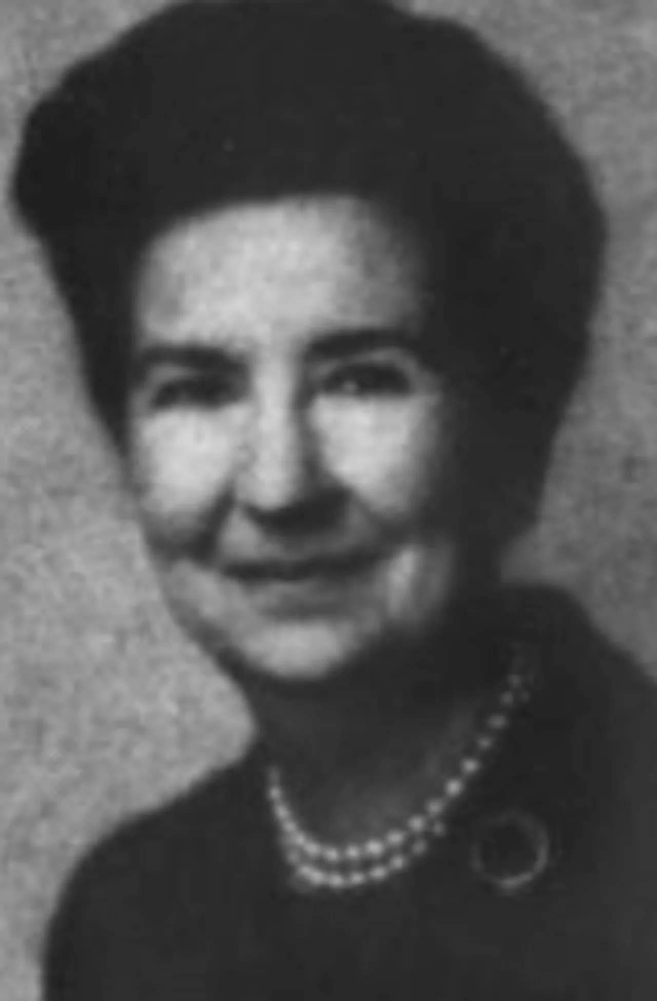 Ellen Winston