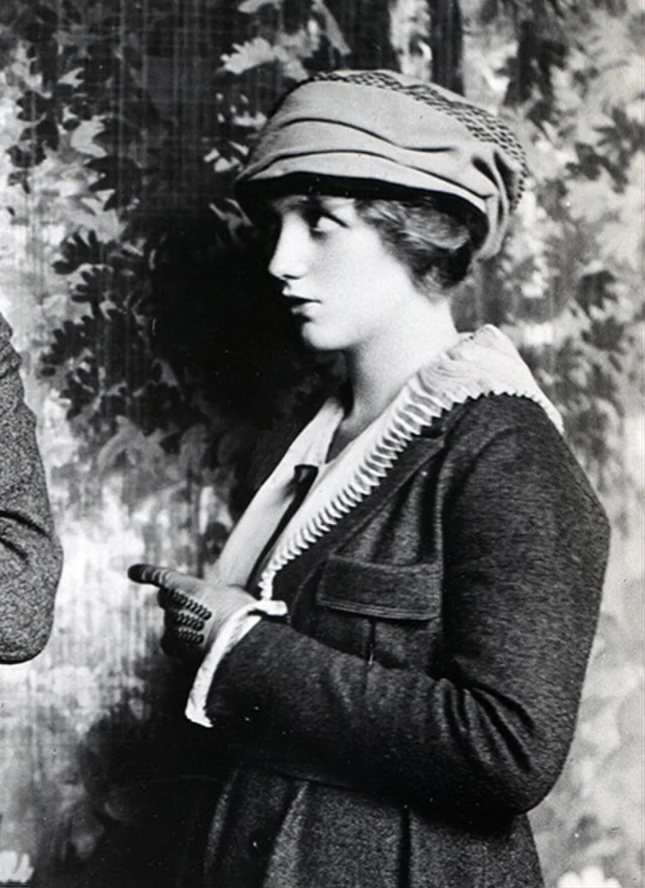 Olive Carey