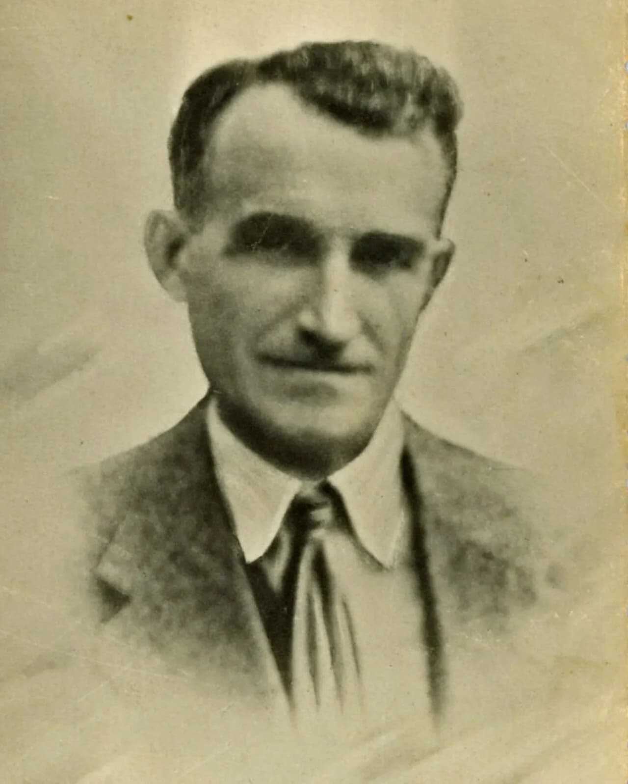 Sante Vallar