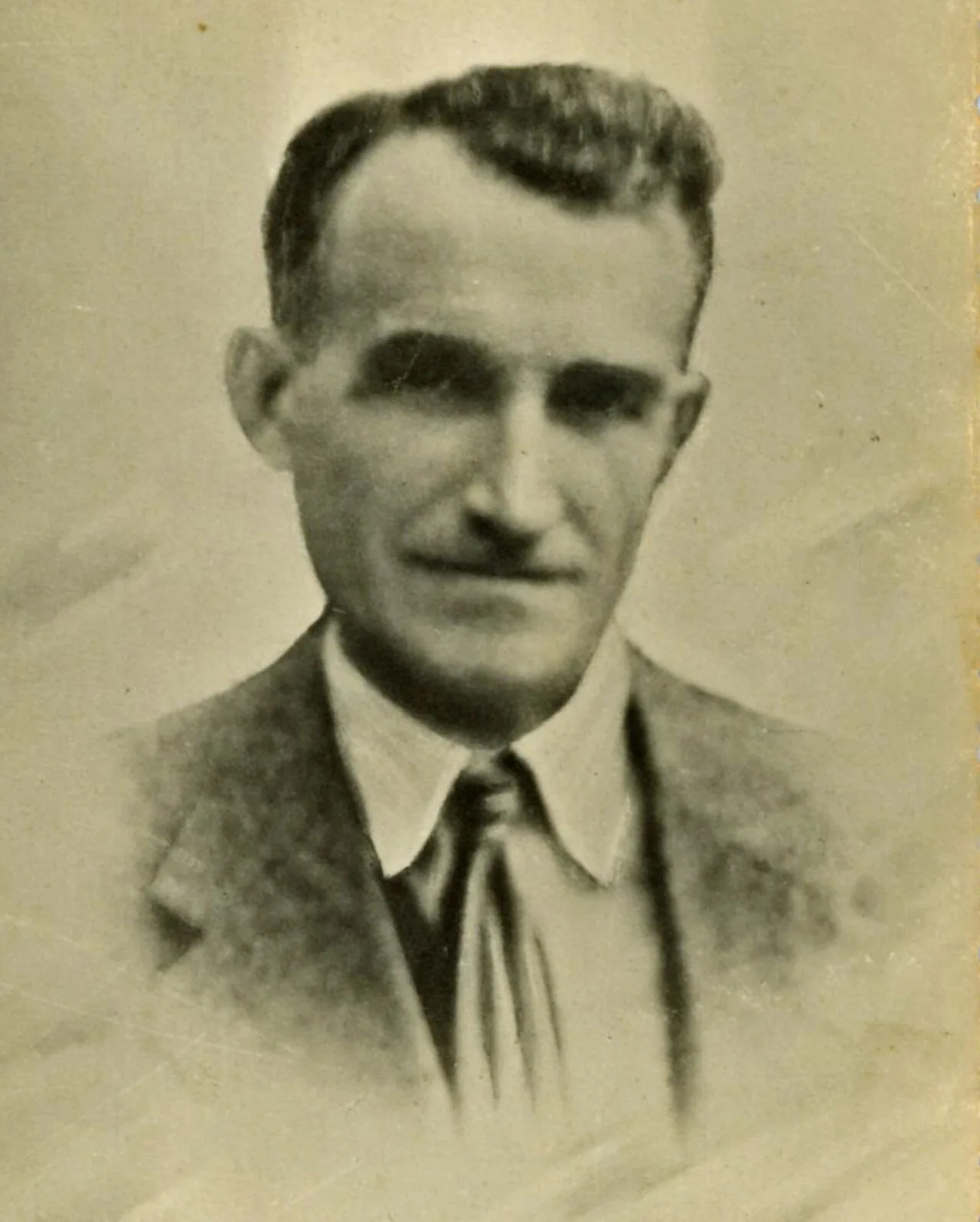 Sante Vallar
