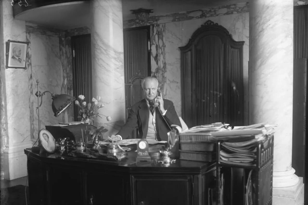 Louis Adlon