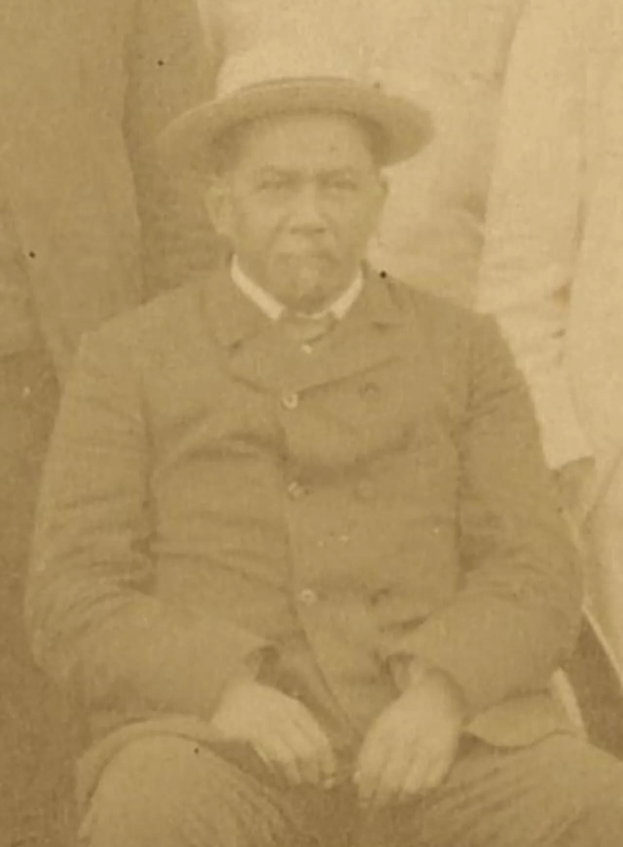 Luther Aholo