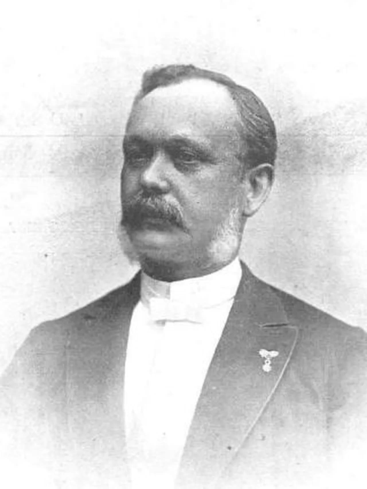 Ramón Oliva