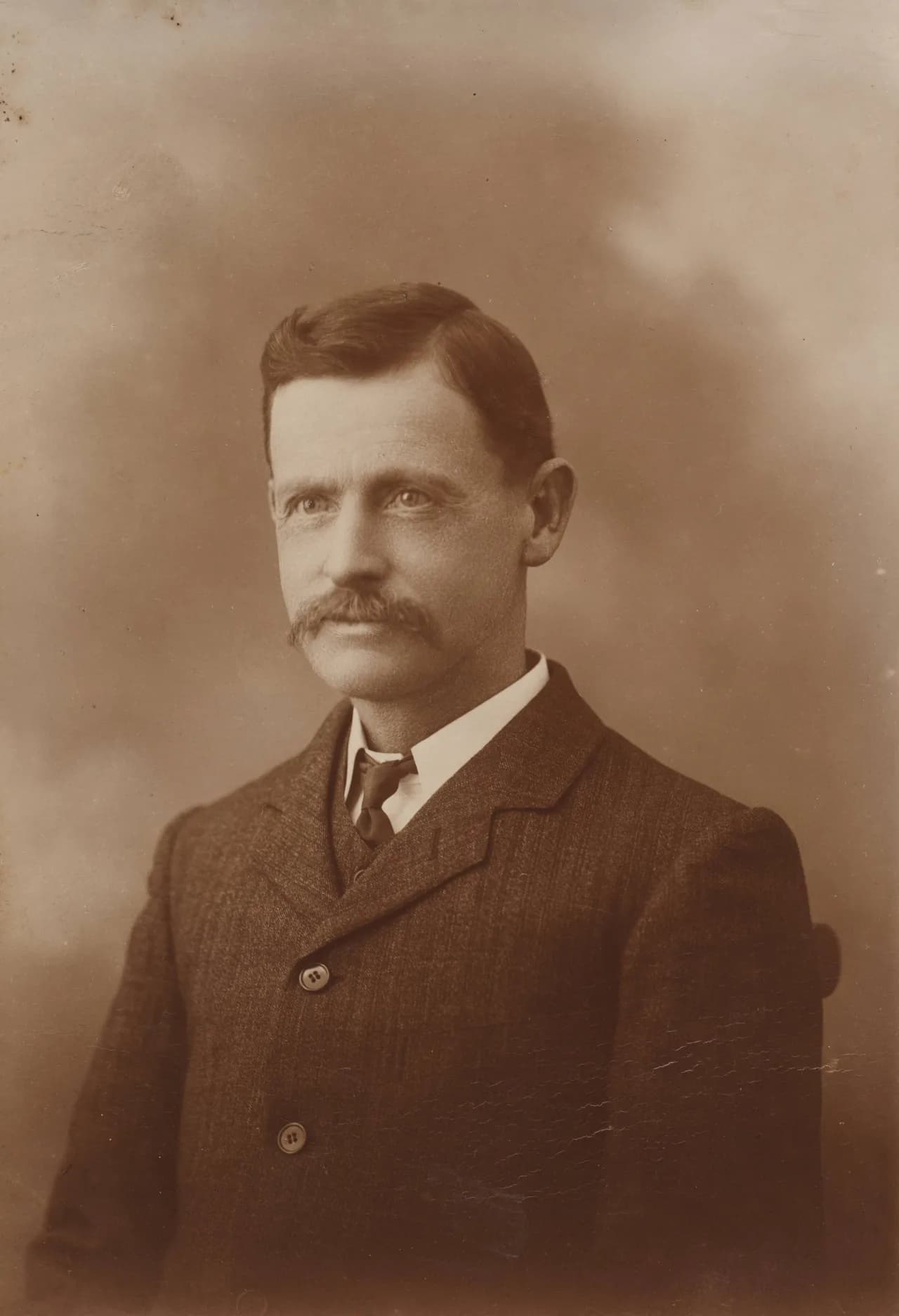 Titus Lander