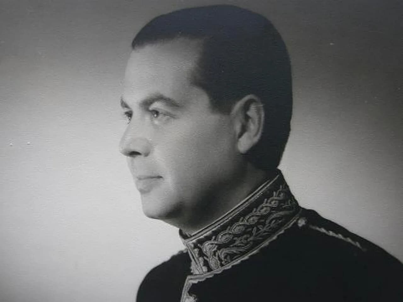 Enrique Llovet