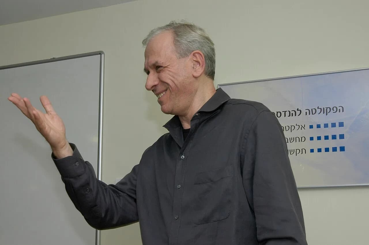 Zohar Zisapel