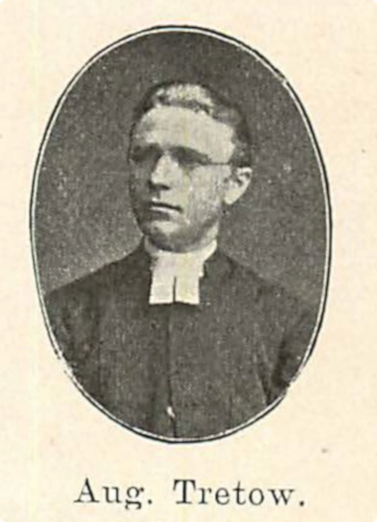 August Tretow