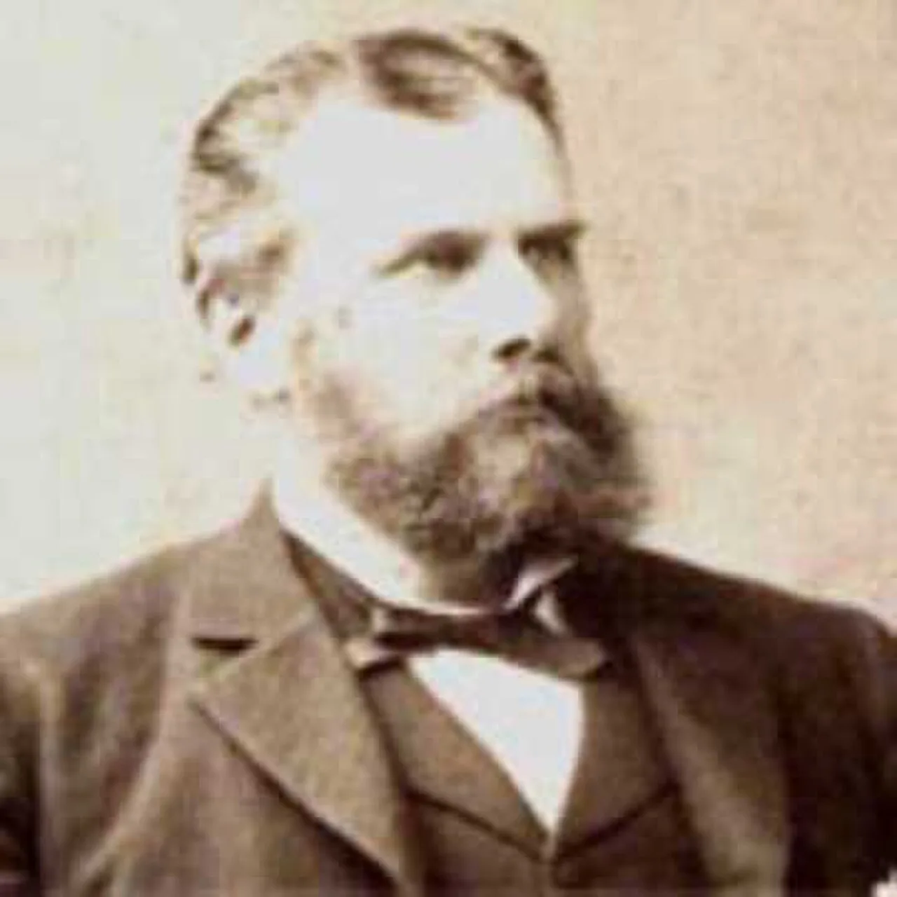Tomás Eastman
