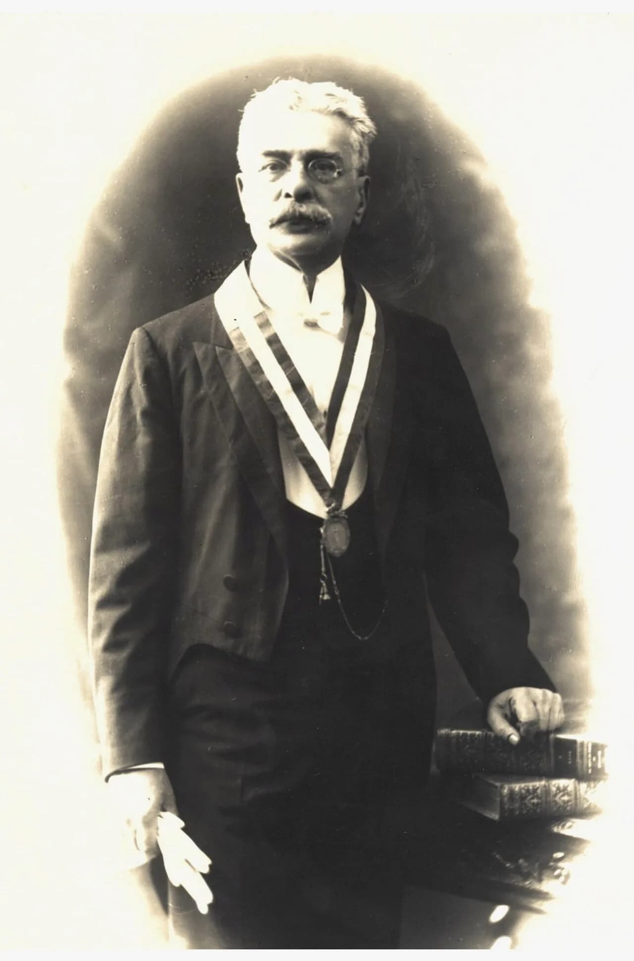 Francisco José Eguiguren Escudero