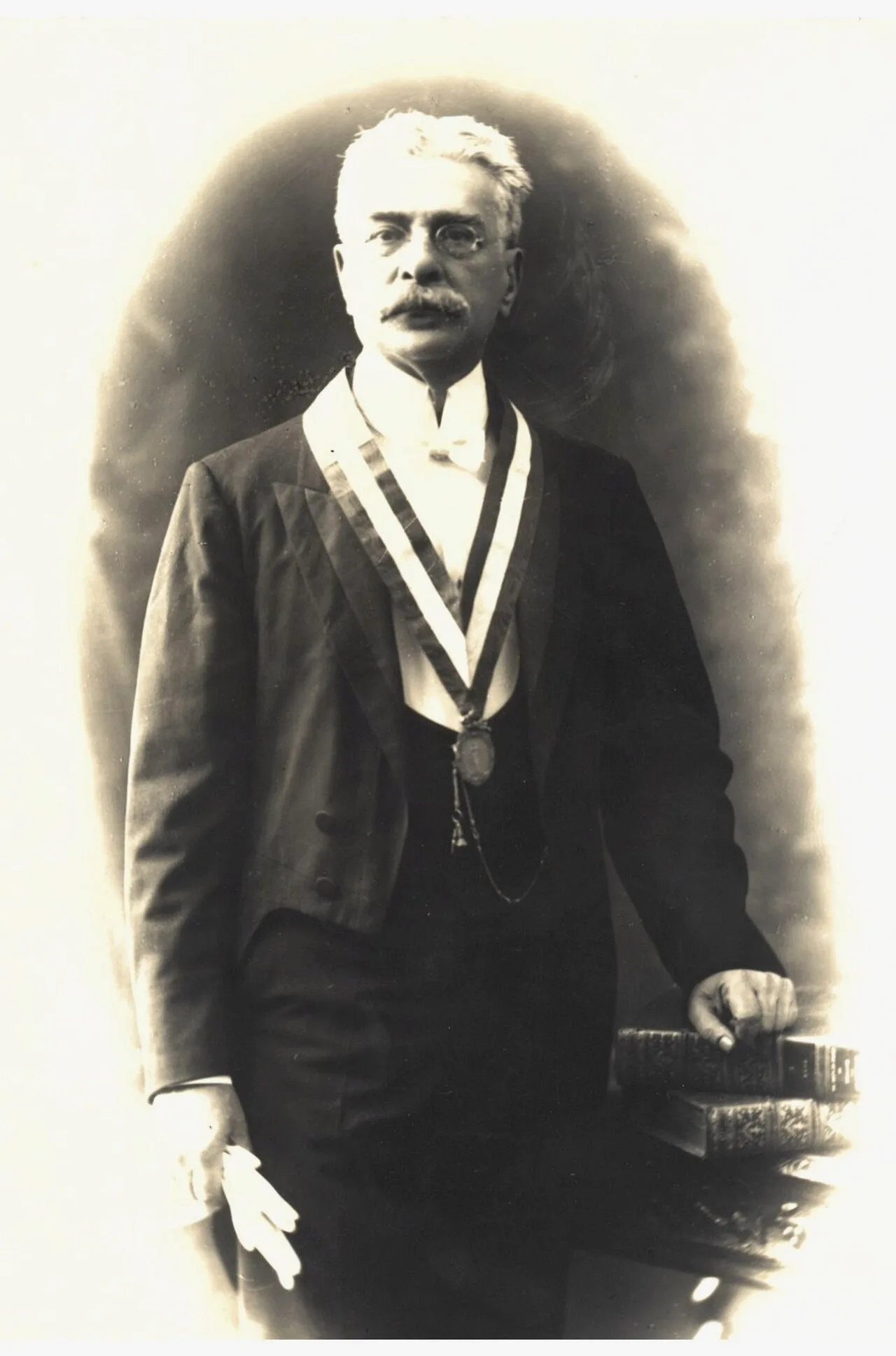 Francisco José Eguiguren Escudero
