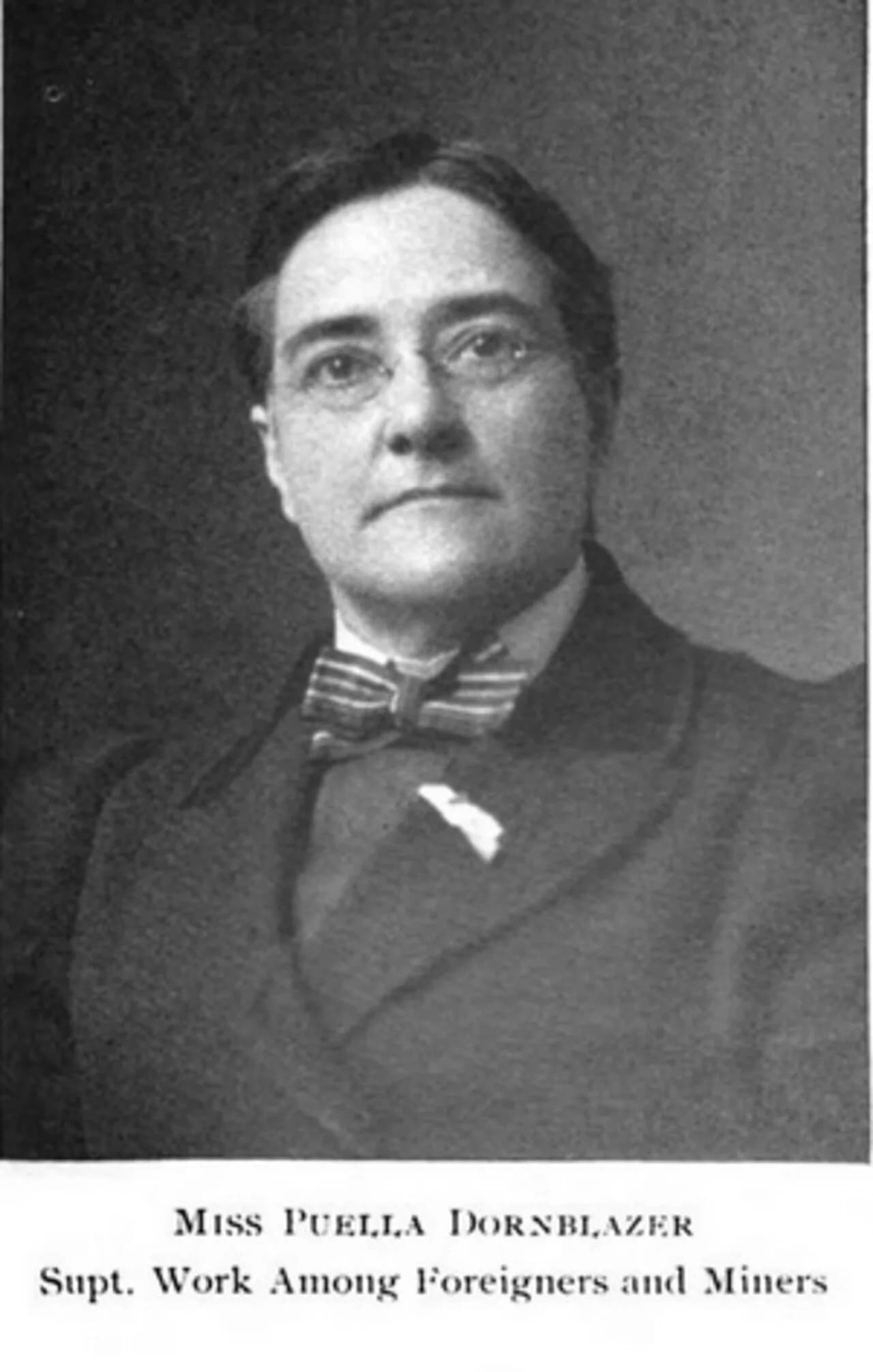 Puella Dornblaser