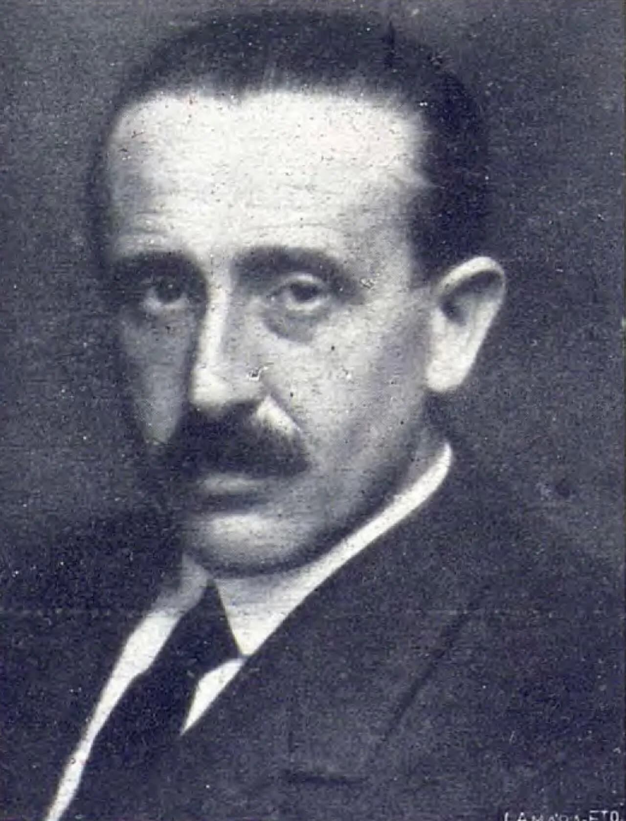 Alvaro Alcalá Galiano