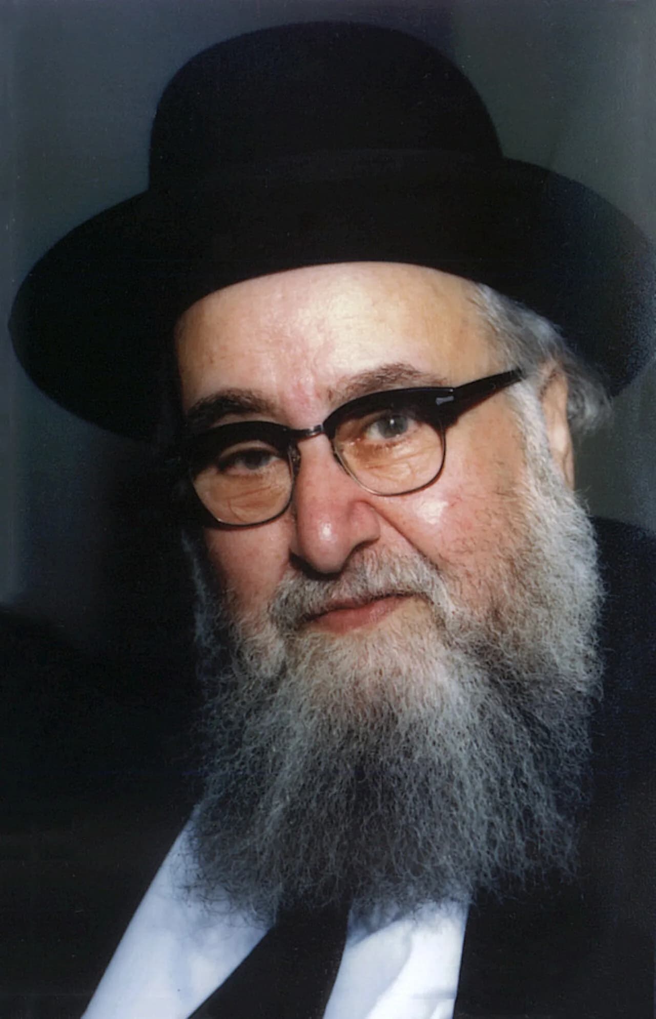 Shimon Schwab