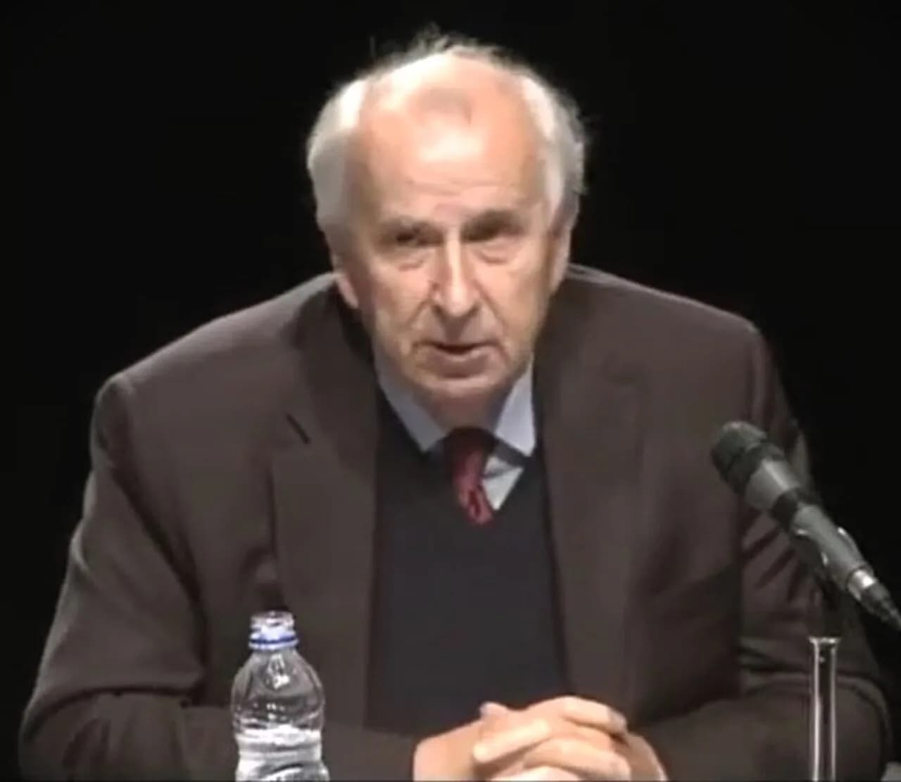 Bernard Descôteaux