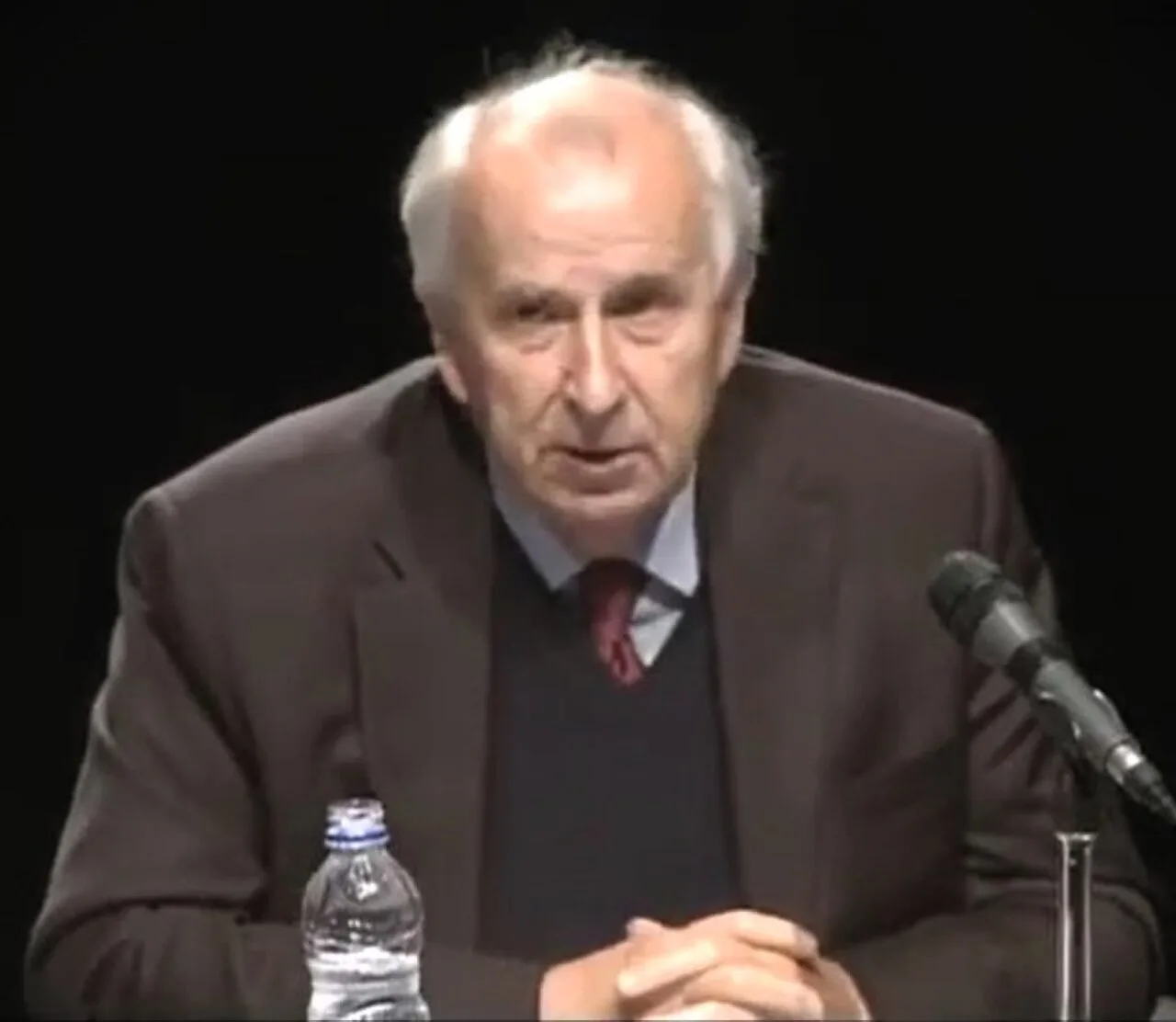 Bernard Descôteaux