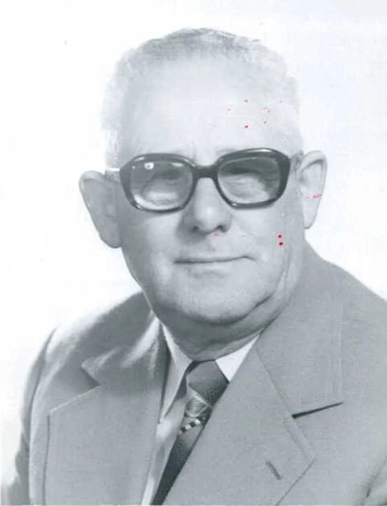 Zvi Rener
