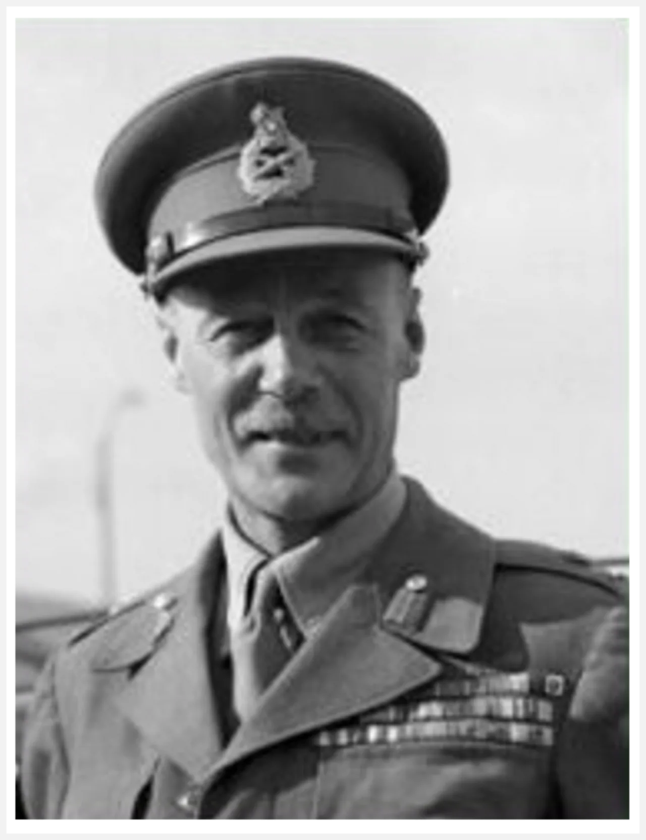 Gordon Holmes MacMillan