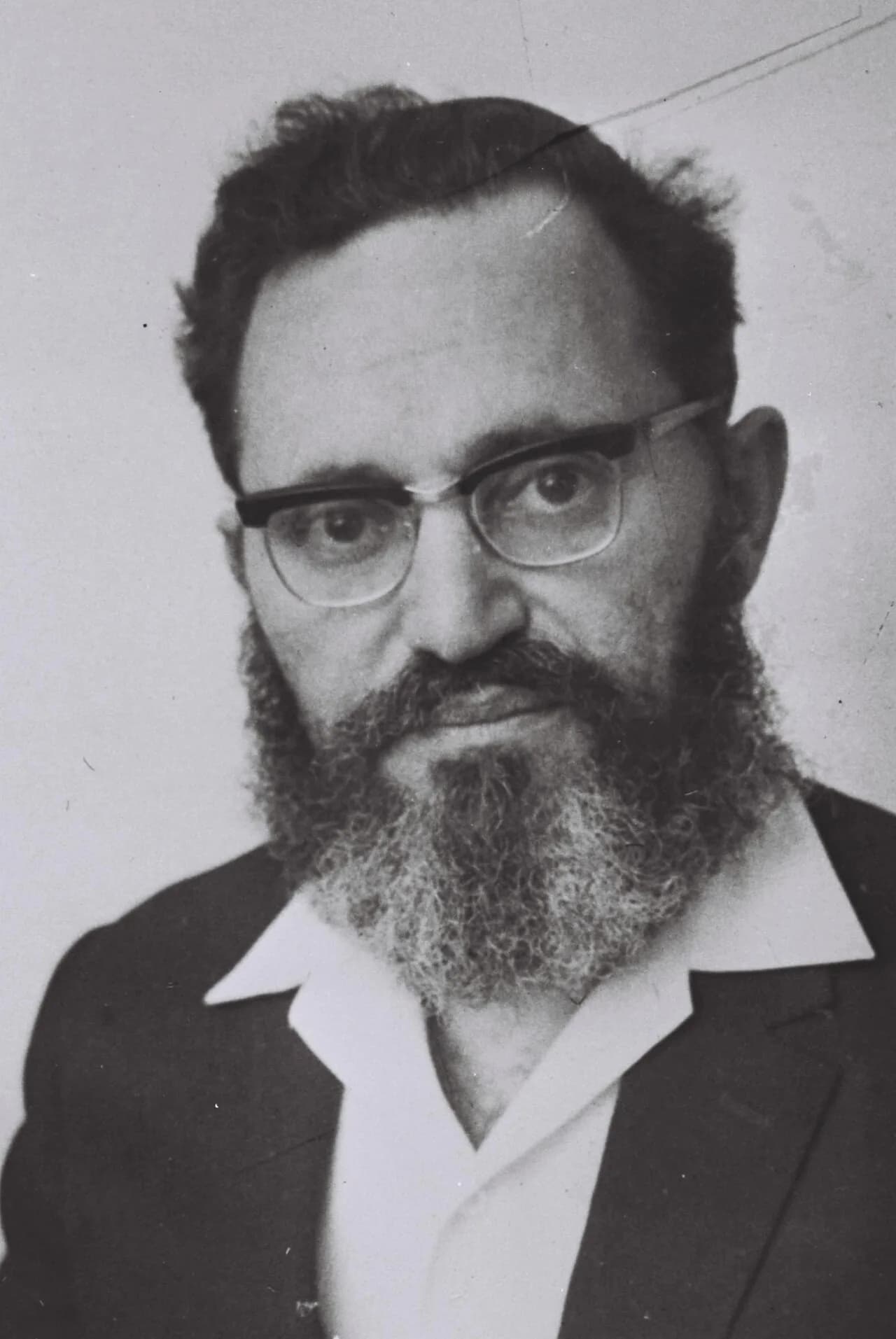 Moshe-Zvi Neria