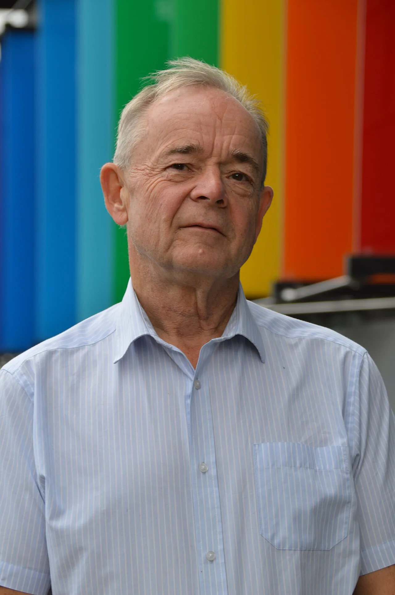 Peter Cowley