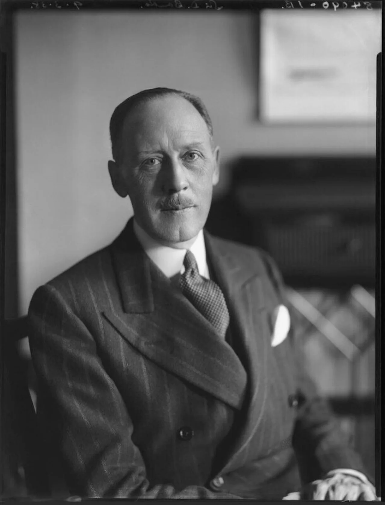 Donald Banks