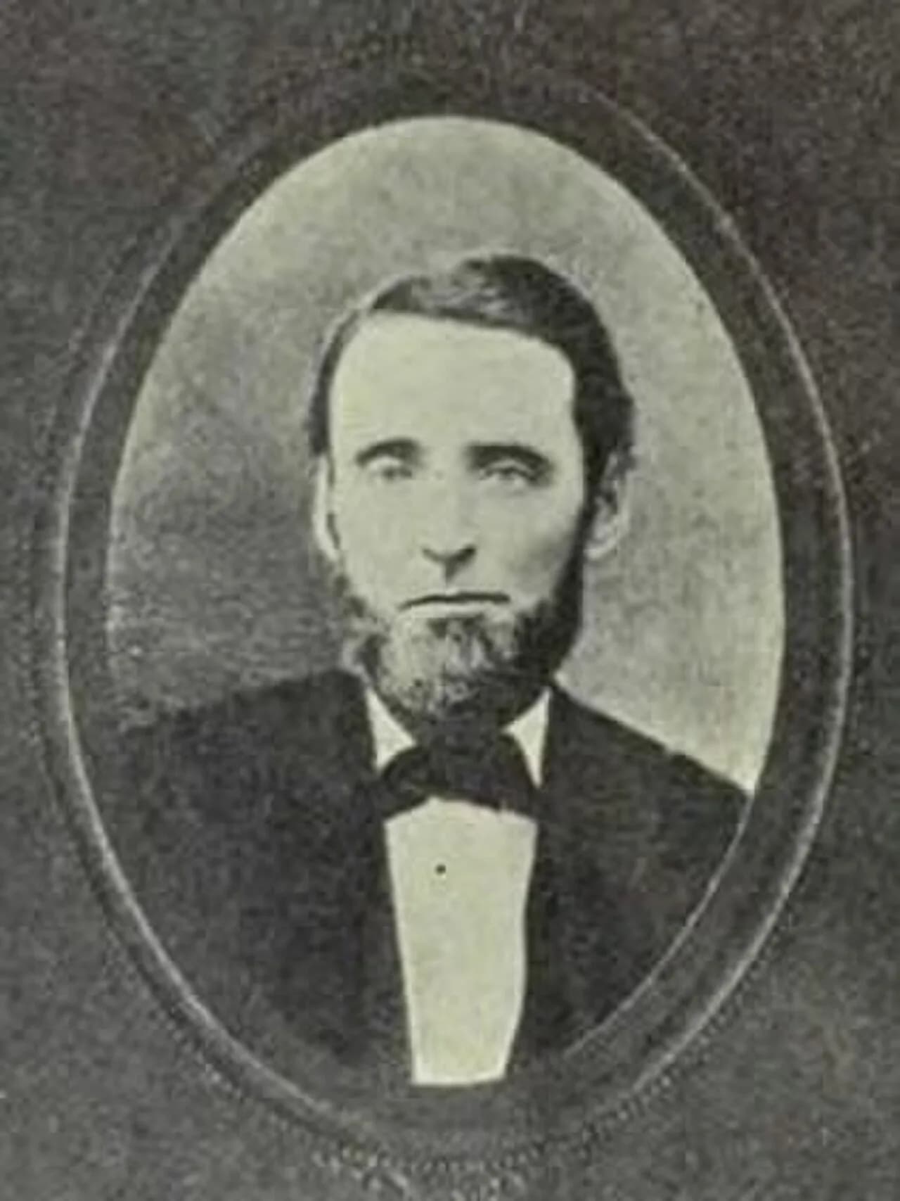 Elijah Steele