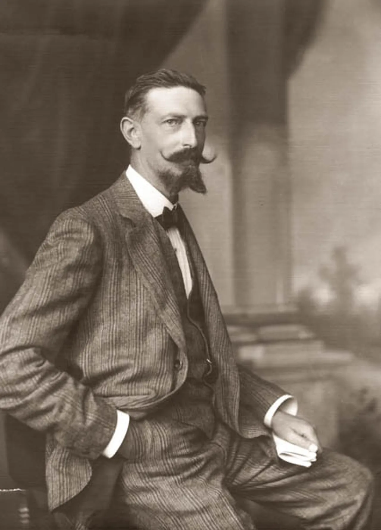 Emile Jéquier