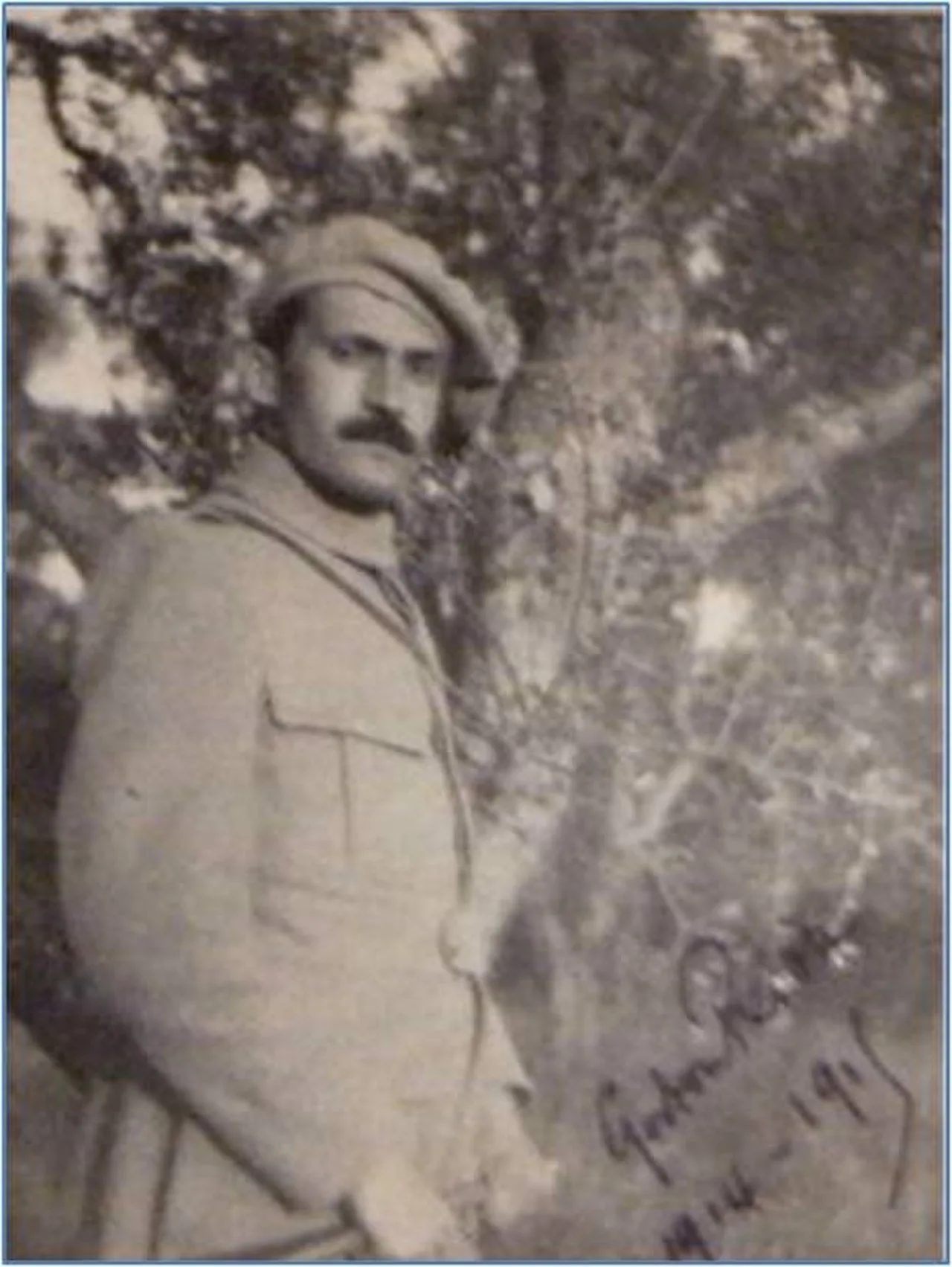 Gaston Riou