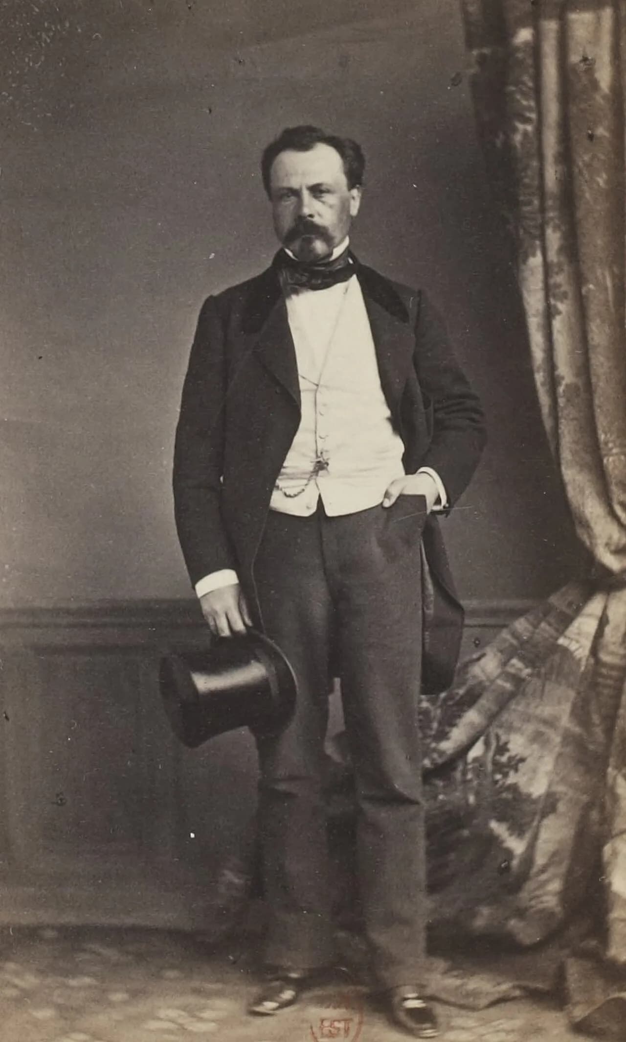 Guy Lafond de Saint-Mur