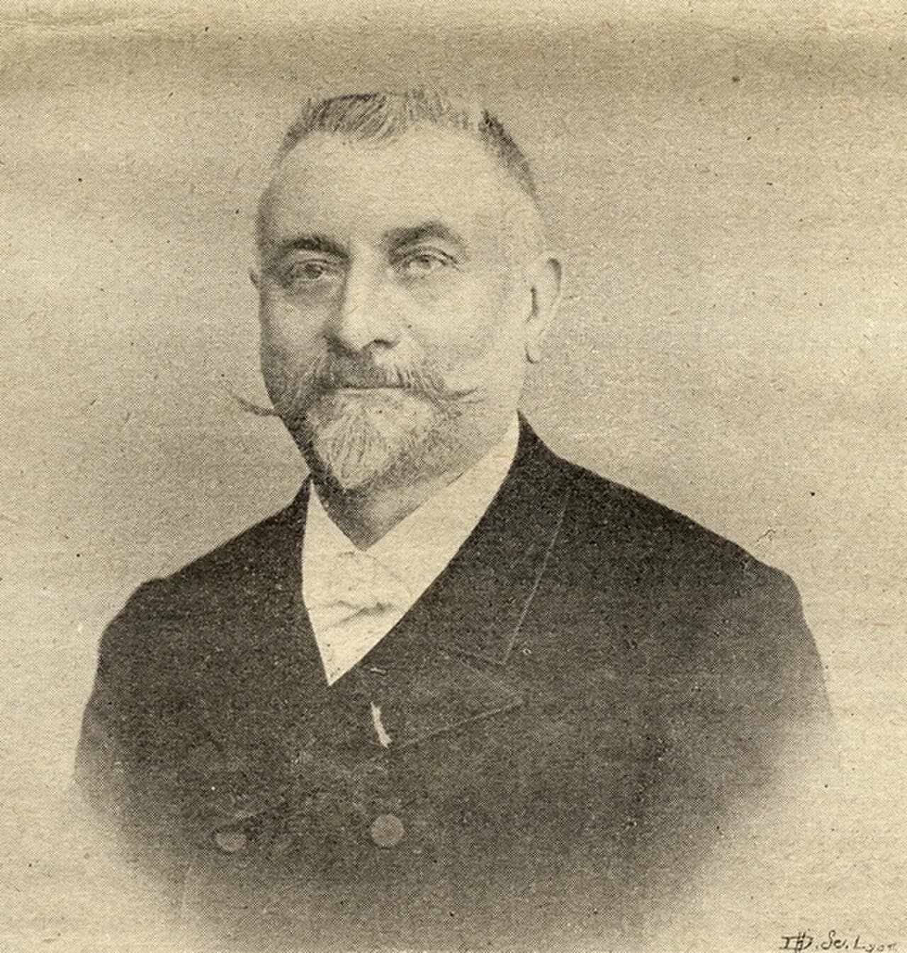 Hippolyte-Étienne Etiennez