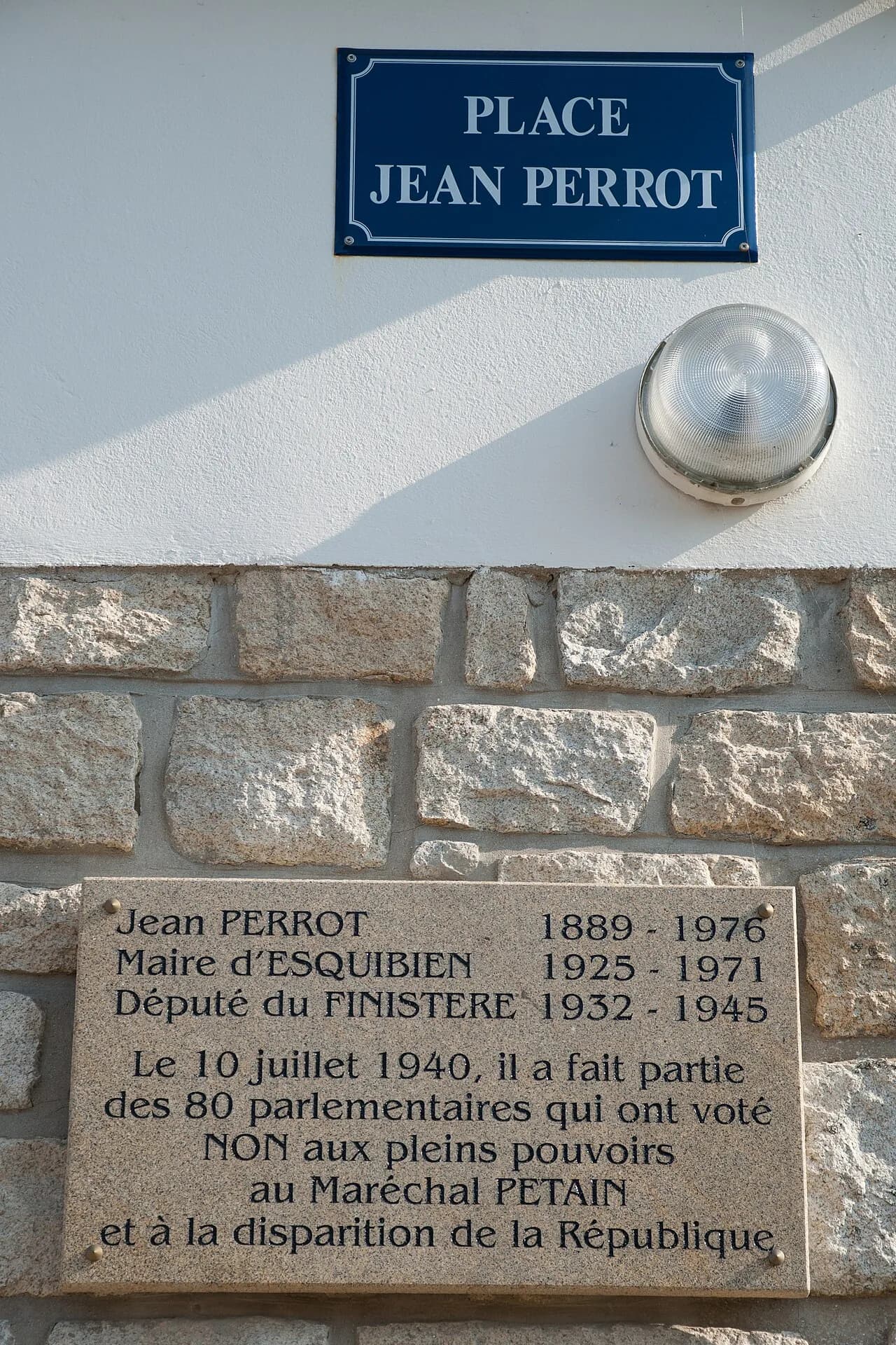 Jean Perrot