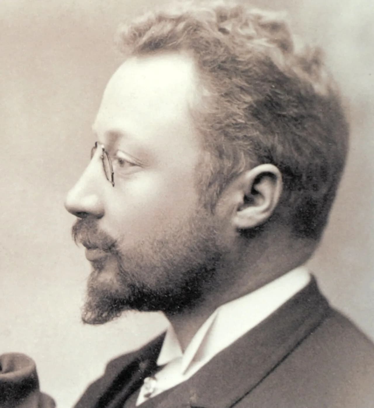 Ville Vallgren