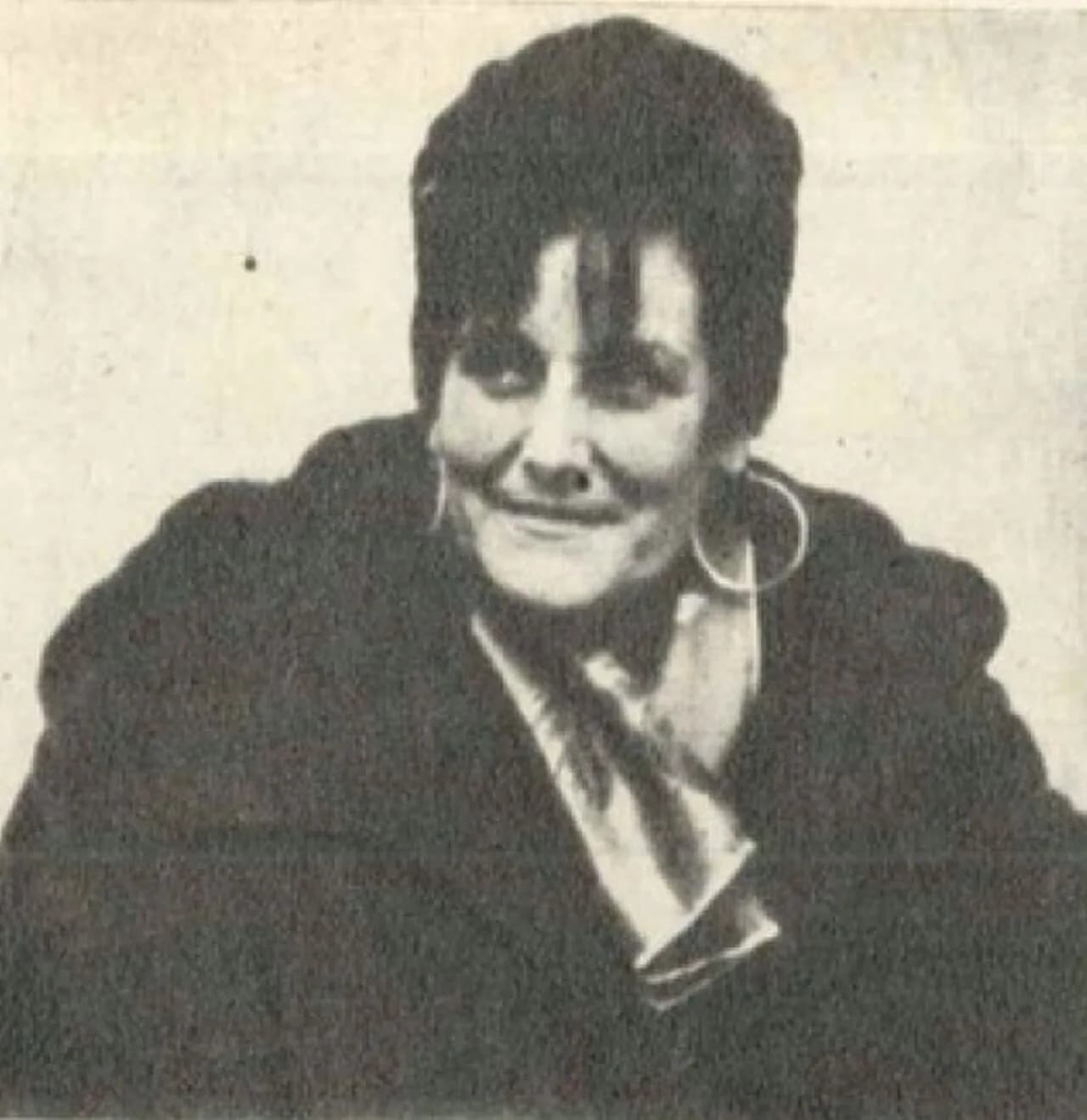Juanita Larrauri