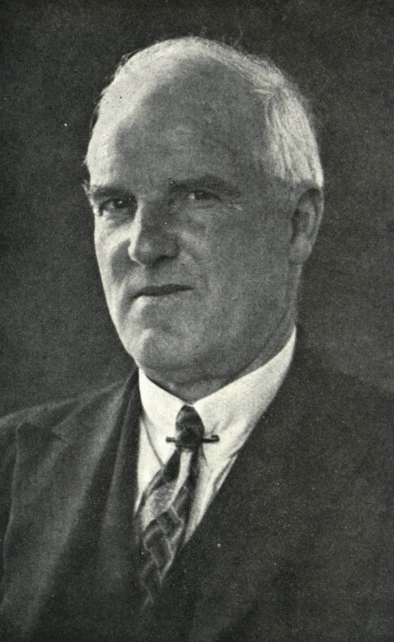 George Howes