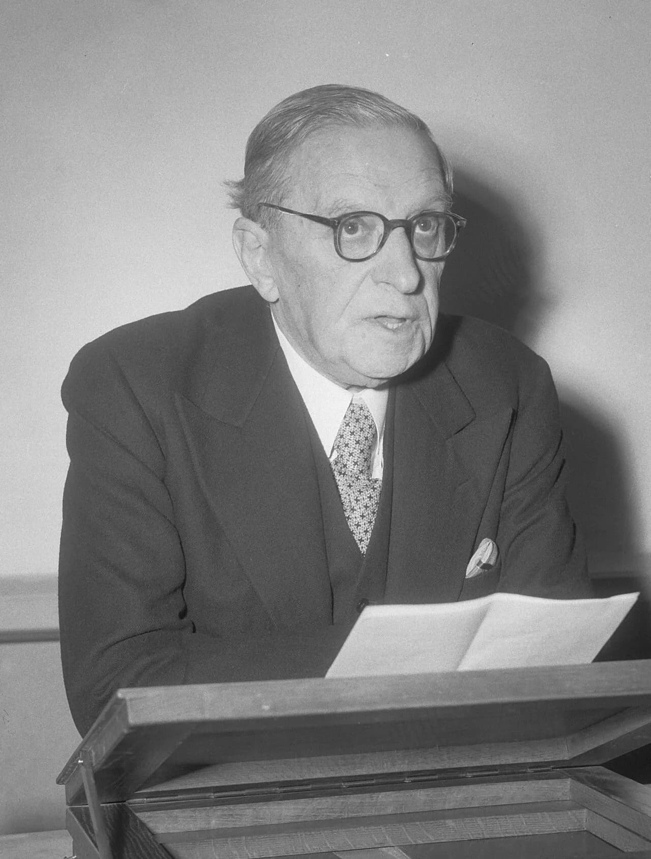 Géza Révész