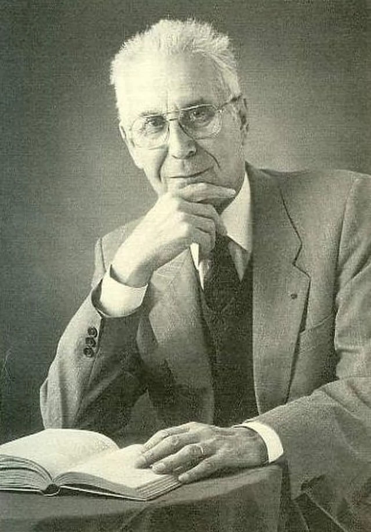 Louis Desgraves