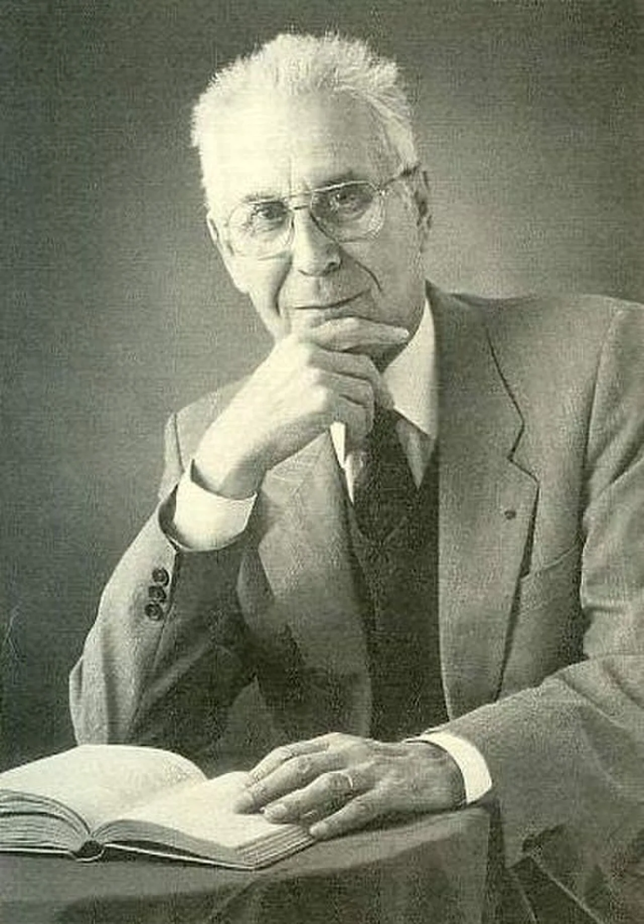 Louis Desgraves