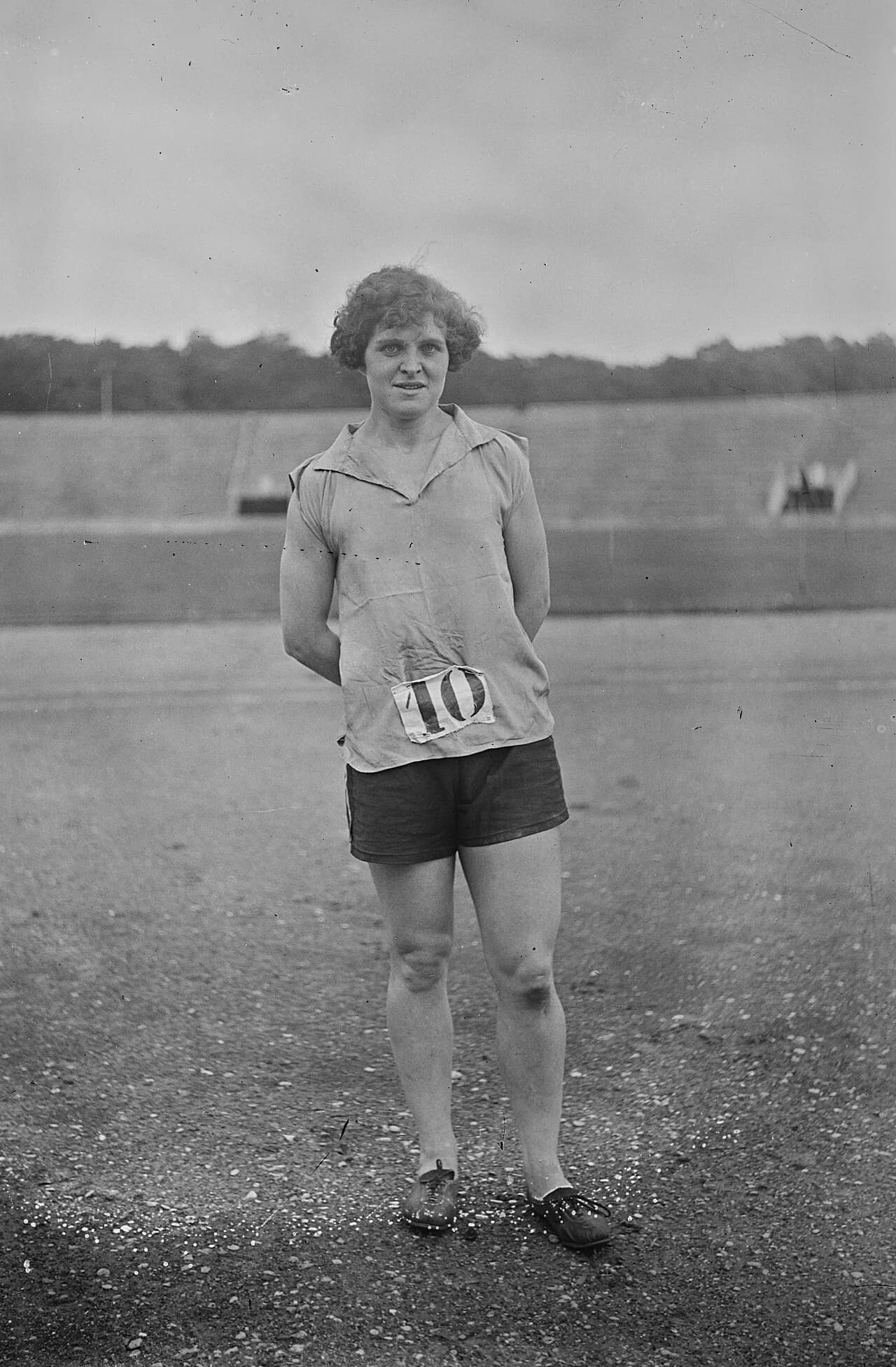 Lucienne Velu