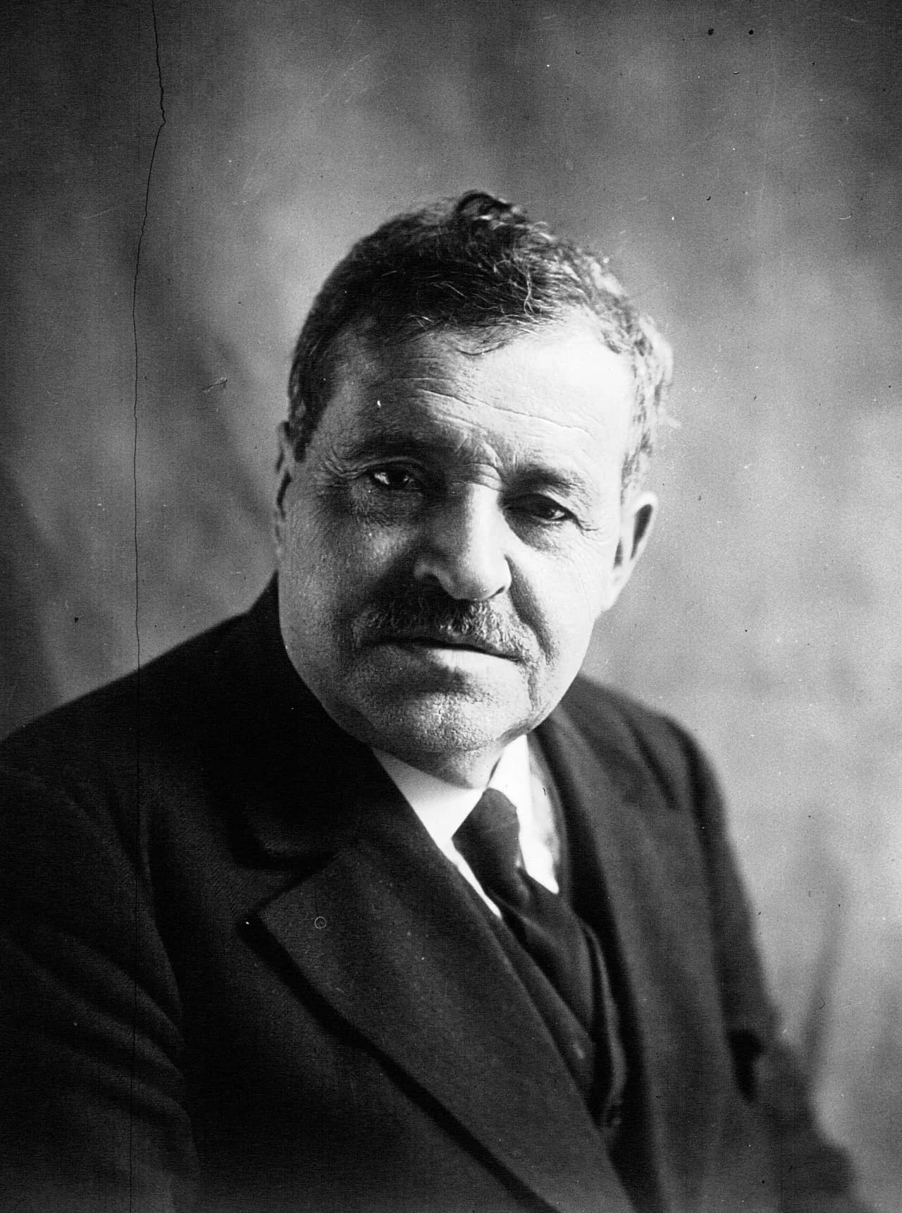 Léon Castel
